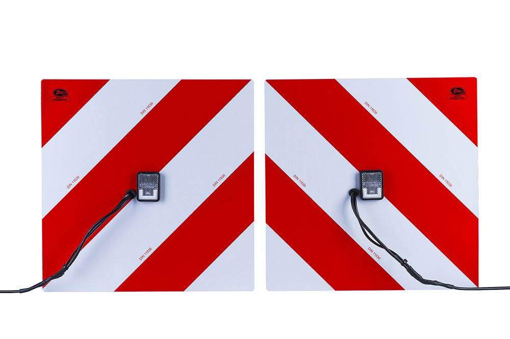 ZPR 3020 (8.2.2) 12/24V LED-Beleuchtungsset mit Warntafel, Superseal-Steckdose und -Stecker